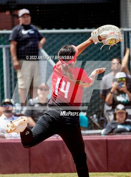Thumbnail 3 in Sheldon vs. Lincoln (CIF SJS D1 Final) photogallery.