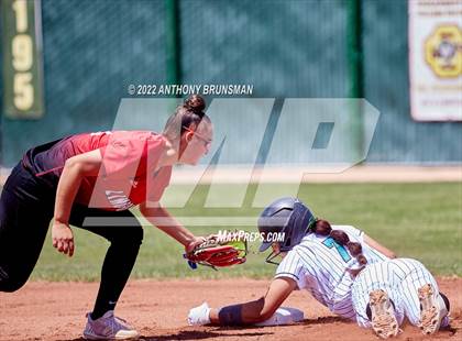 Thumbnail 2 in Sheldon vs. Lincoln (CIF SJS D1 Final) photogallery.