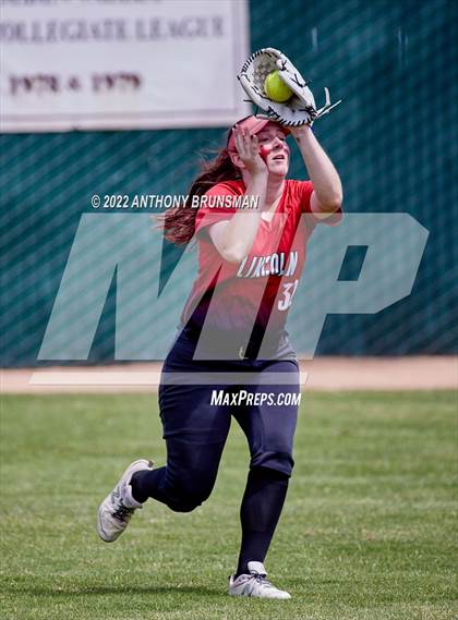 Thumbnail 3 in Sheldon vs. Lincoln (CIF SJS D1 Final) photogallery.