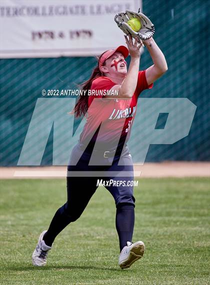 Thumbnail 2 in Sheldon vs. Lincoln (CIF SJS D1 Final) photogallery.