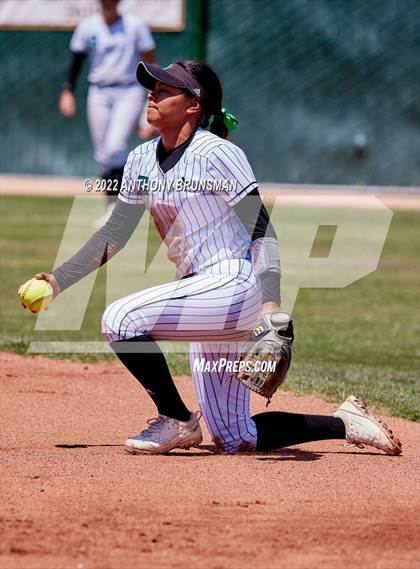 Thumbnail 2 in Sheldon vs. Lincoln (CIF SJS D1 Final) photogallery.