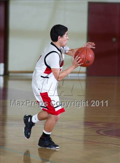 Thumbnail 2 in Bishop Diego @ Carpinteria photogallery.