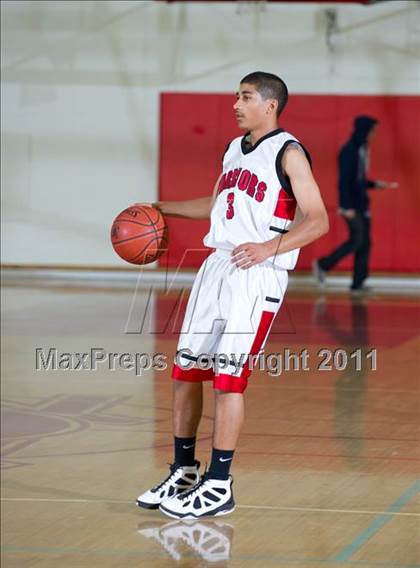 Thumbnail 1 in Bishop Diego @ Carpinteria photogallery.