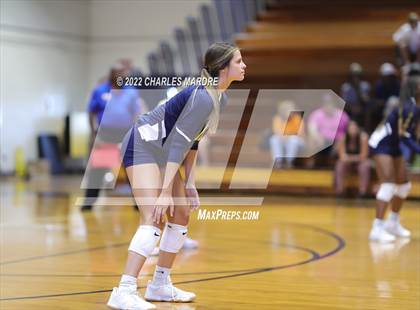 Thumbnail 1 in Midway @ Cape Fear photogallery.