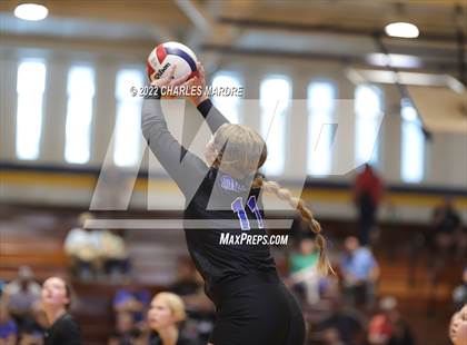 Thumbnail 2 in Midway @ Cape Fear photogallery.