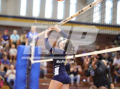 Thumbnail 3 in Midway @ Cape Fear photogallery.