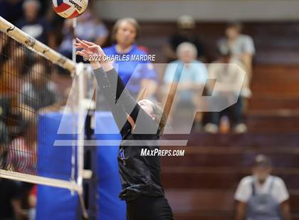 Thumbnail 1 in Midway @ Cape Fear photogallery.