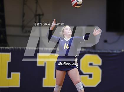 Thumbnail 3 in Midway @ Cape Fear photogallery.