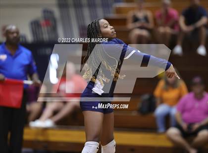 Thumbnail 1 in Midway @ Cape Fear photogallery.