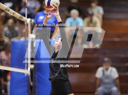 Thumbnail 3 in Midway @ Cape Fear photogallery.