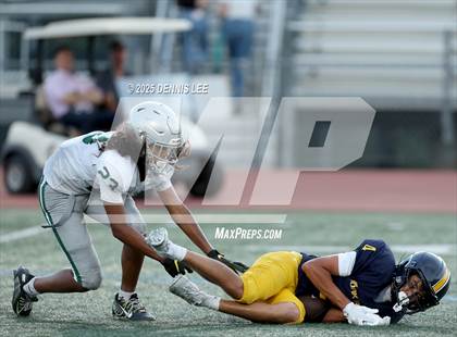 Thumbnail 2 in De La Salle @ Oak Ridge photogallery.