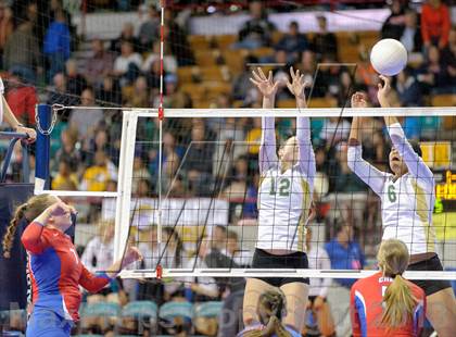 Thumbnail 1 in Mountain Vista vs. Cherry Creek (CHSAA 5A Pool IV) photogallery.