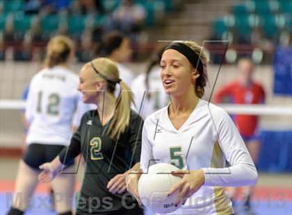 Thumbnail 2 in Mountain Vista vs. Cherry Creek (CHSAA 5A Pool IV) photogallery.