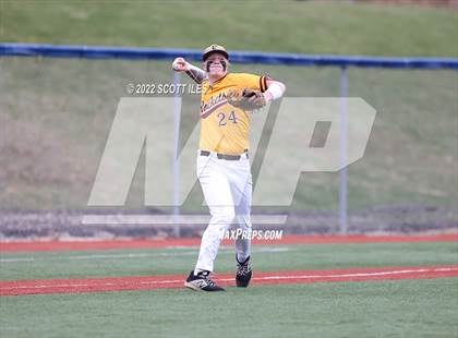 Thumbnail 2 in Amanda-Clearcreek vs Beren Union photogallery.