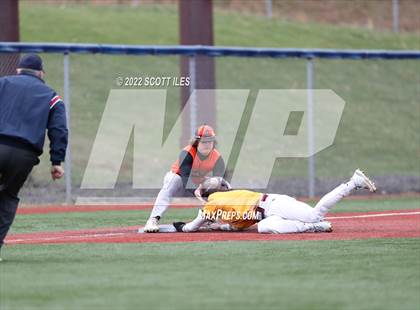 Thumbnail 2 in Amanda-Clearcreek vs Beren Union photogallery.