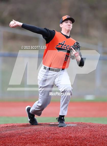 Thumbnail 2 in Amanda-Clearcreek vs Beren Union photogallery.