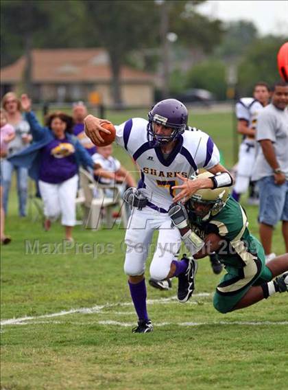 Thumbnail 3 in Legacy Christian Academy vs. Sabine Pass photogallery.