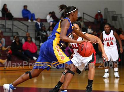 Thumbnail 2 in Smith vs. Salem  (Lady Greyhound Classic) photogallery.