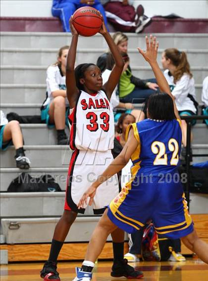Thumbnail 1 in Smith vs. Salem  (Lady Greyhound Classic) photogallery.