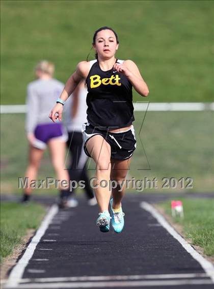 Thumbnail 2 in Iowa City Sherwood Relays (Long Jump/High Jump) photogallery.