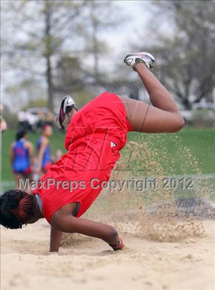 Thumbnail 3 in Iowa City Sherwood Relays (Long Jump/High Jump) photogallery.