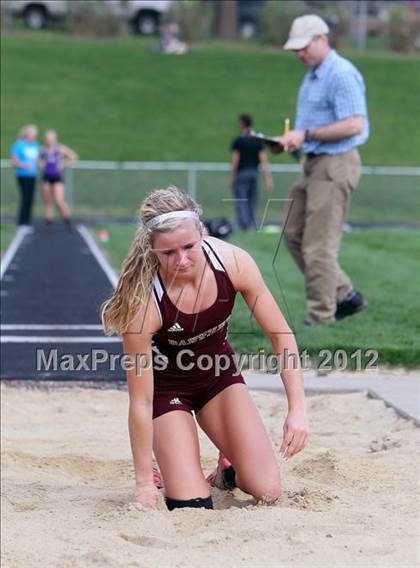 Thumbnail 2 in Iowa City Sherwood Relays (Long Jump/High Jump) photogallery.