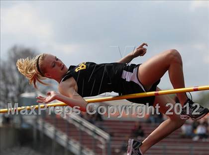 Thumbnail 2 in Iowa City Sherwood Relays (Long Jump/High Jump) photogallery.