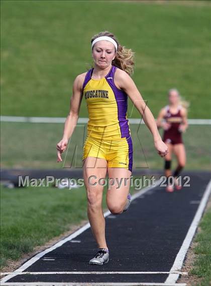 Thumbnail 3 in Iowa City Sherwood Relays (Long Jump/High Jump) photogallery.