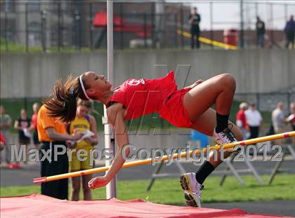 Thumbnail 1 in Iowa City Sherwood Relays (Long Jump/High Jump) photogallery.