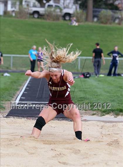 Thumbnail 3 in Iowa City Sherwood Relays (Long Jump/High Jump) photogallery.