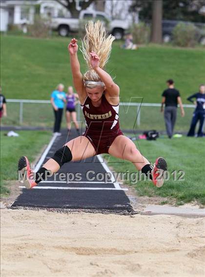 Thumbnail 2 in Iowa City Sherwood Relays (Long Jump/High Jump) photogallery.