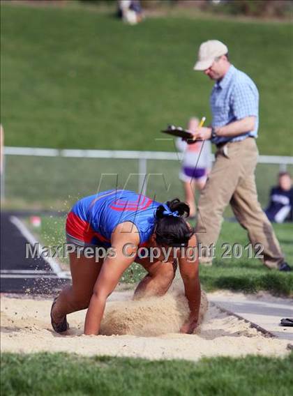 Thumbnail 2 in Iowa City Sherwood Relays (Long Jump/High Jump) photogallery.
