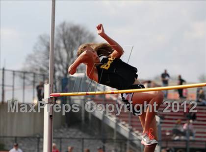 Thumbnail 1 in Iowa City Sherwood Relays (Long Jump/High Jump) photogallery.