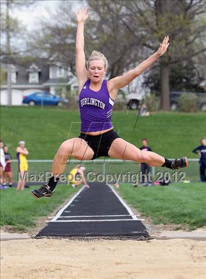 Thumbnail 1 in Iowa City Sherwood Relays (Long Jump/High Jump) photogallery.