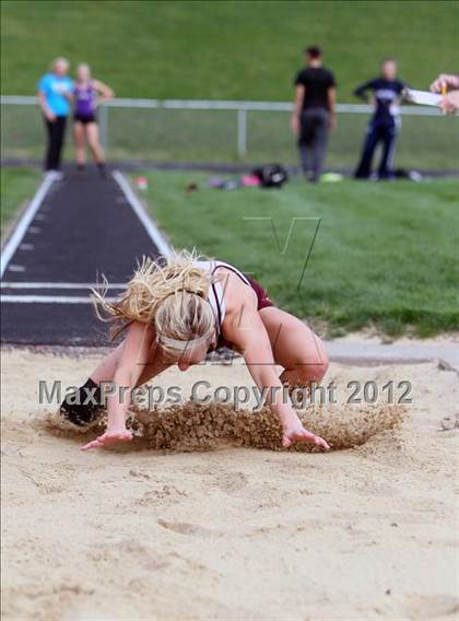 Thumbnail 2 in Iowa City Sherwood Relays (Long Jump/High Jump) photogallery.