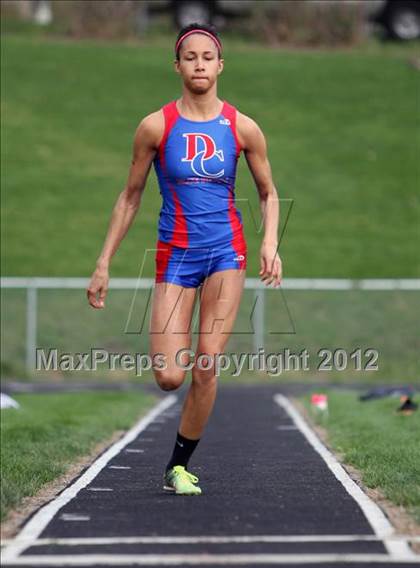 Thumbnail 1 in Iowa City Sherwood Relays (Long Jump/High Jump) photogallery.