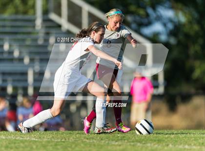 Thumbnail 3 in Dobyns-Bennett @ Daniel Boone photogallery.