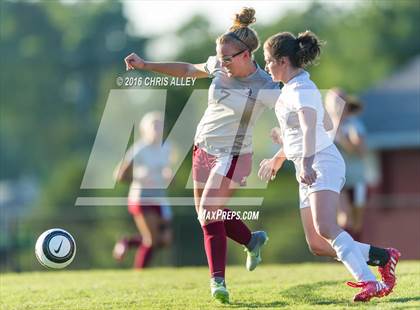 Thumbnail 3 in Dobyns-Bennett @ Daniel Boone photogallery.