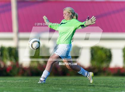 Thumbnail 2 in Dobyns-Bennett @ Daniel Boone photogallery.