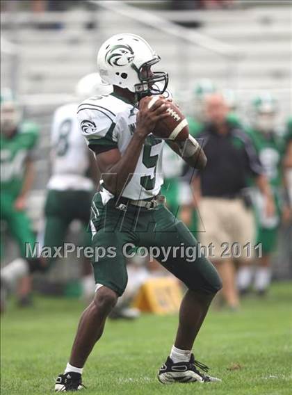 Thumbnail 2 in Weaver @ Northwest Catholic photogallery.