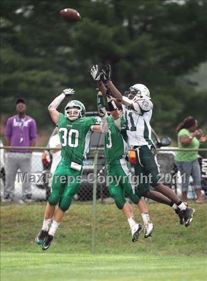 Thumbnail 1 in Weaver @ Northwest Catholic photogallery.