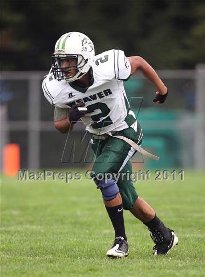 Thumbnail 3 in Weaver @ Northwest Catholic photogallery.