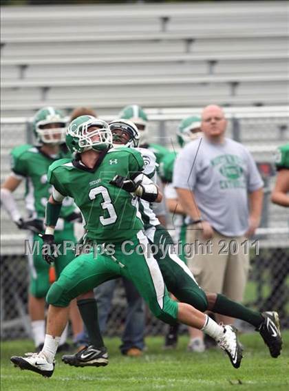 Thumbnail 1 in Weaver @ Northwest Catholic photogallery.