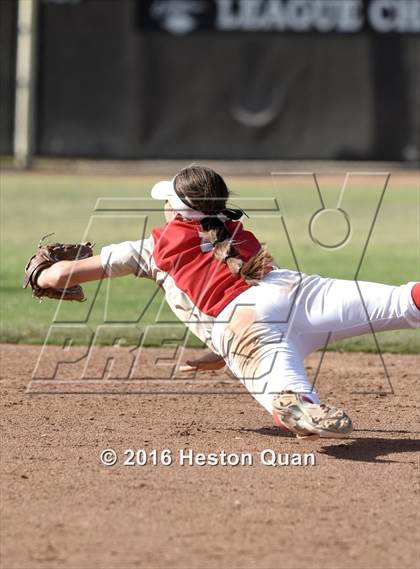 Thumbnail 3 in Orange Lutheran vs. Mission Viejo (Michelle Carew Classic) photogallery.