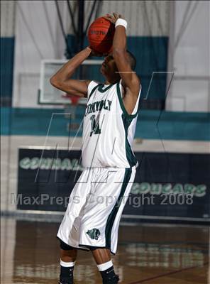 Thumbnail 3 in Lake Travis @ Connally photogallery.
