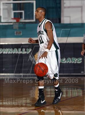 Thumbnail 3 in Lake Travis @ Connally photogallery.