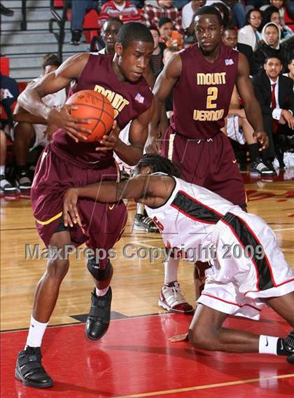 Thumbnail 3 in Mt. Vernon vs Reading (Reading Invitational) photogallery.