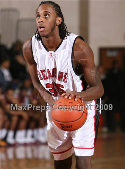 Thumbnail 3 in Mt. Vernon vs Reading (Reading Invitational) photogallery.