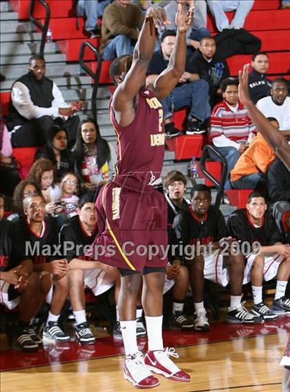 Thumbnail 1 in Mt. Vernon vs Reading (Reading Invitational) photogallery.