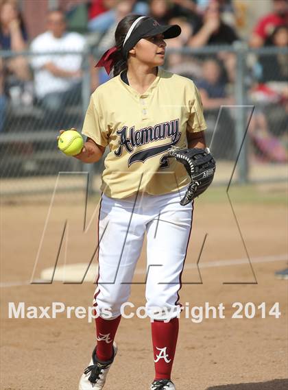 Thumbnail 2 in Notre Dame @ Alemany photogallery.